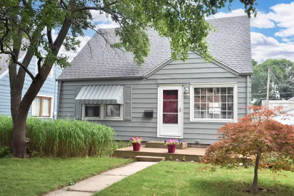 3412 N 89th St, Milwaukee, WI 53222