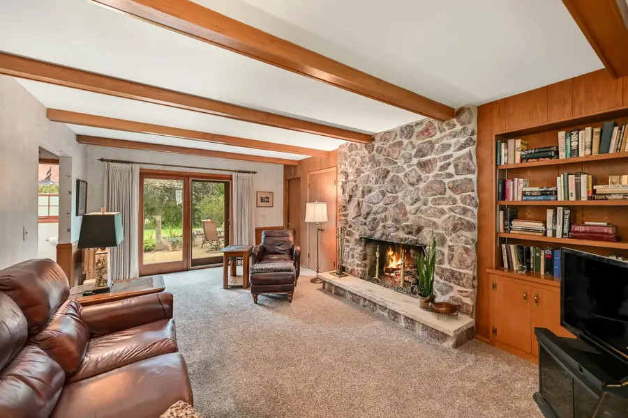 1128 Downing Dr, Waukesha, WI 53186 - #3
