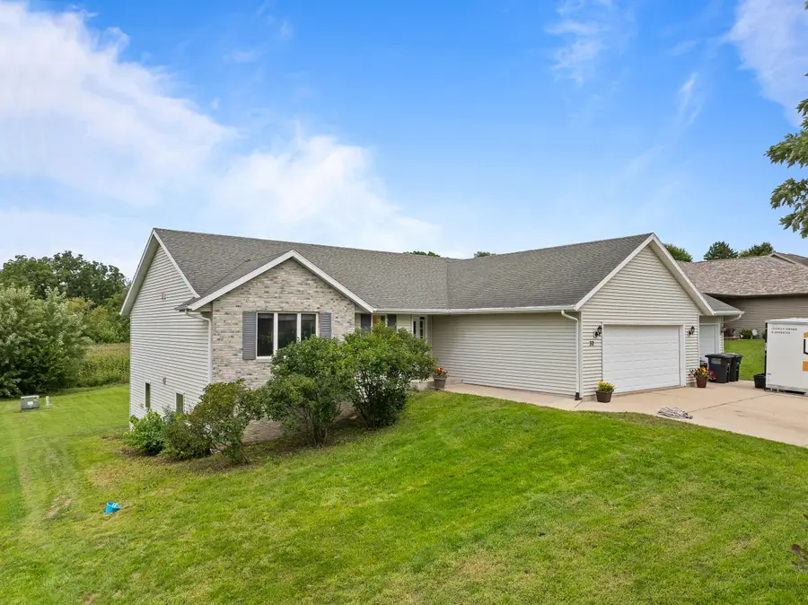 32 E Sunset Dr, Milton, WI 53563 - #2