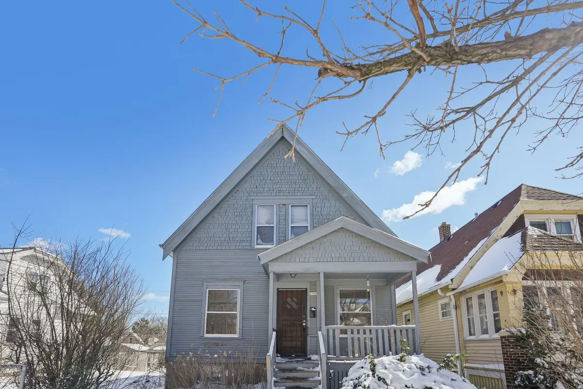 4708 N 36th St, Milwaukee, WI 53209 - #1