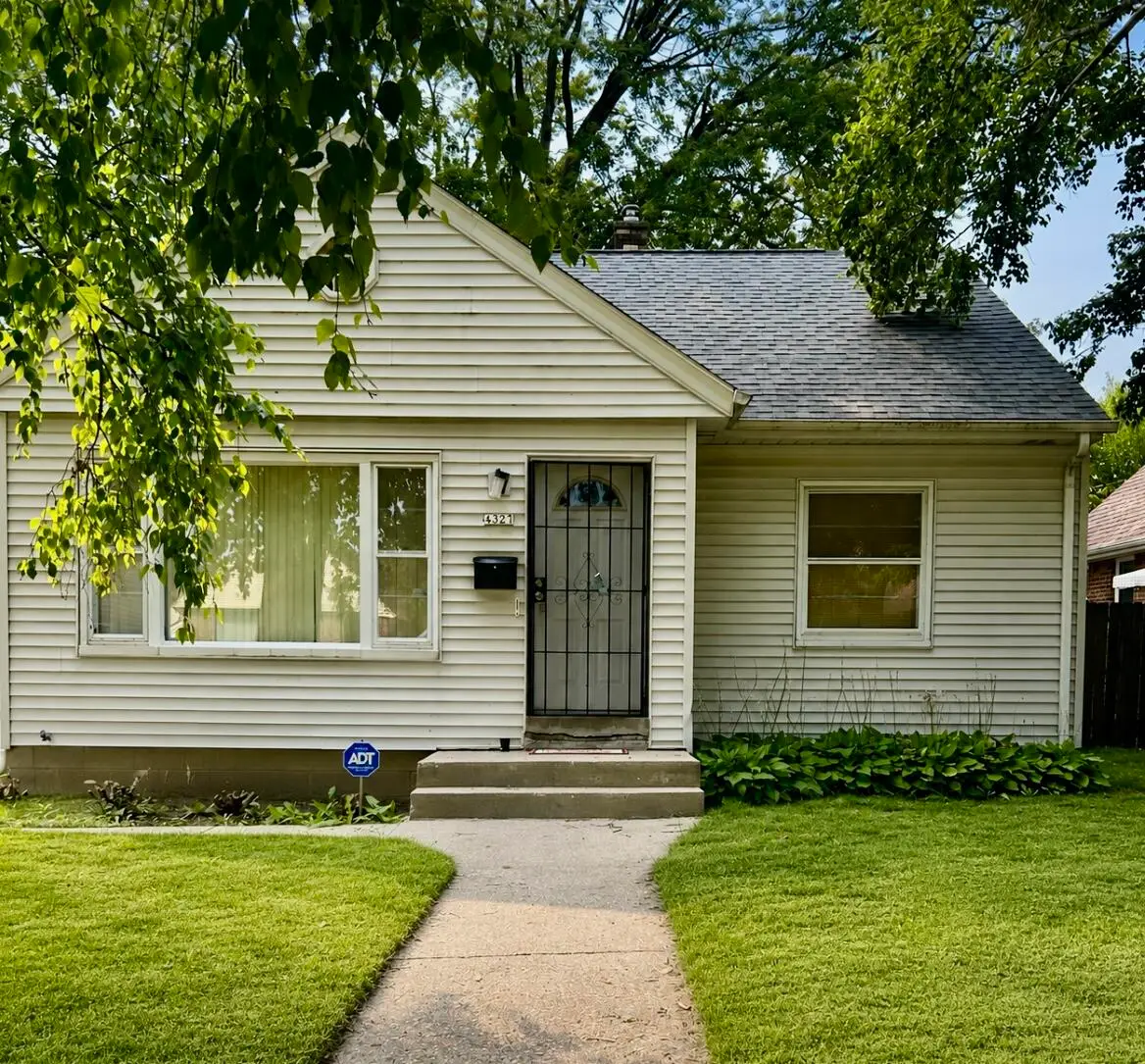 4327 N 62nd St, Milwaukee, WI 53216 - #1