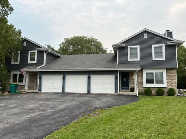 N116W15004 Brownstone Ct, Germantown, WI 53022