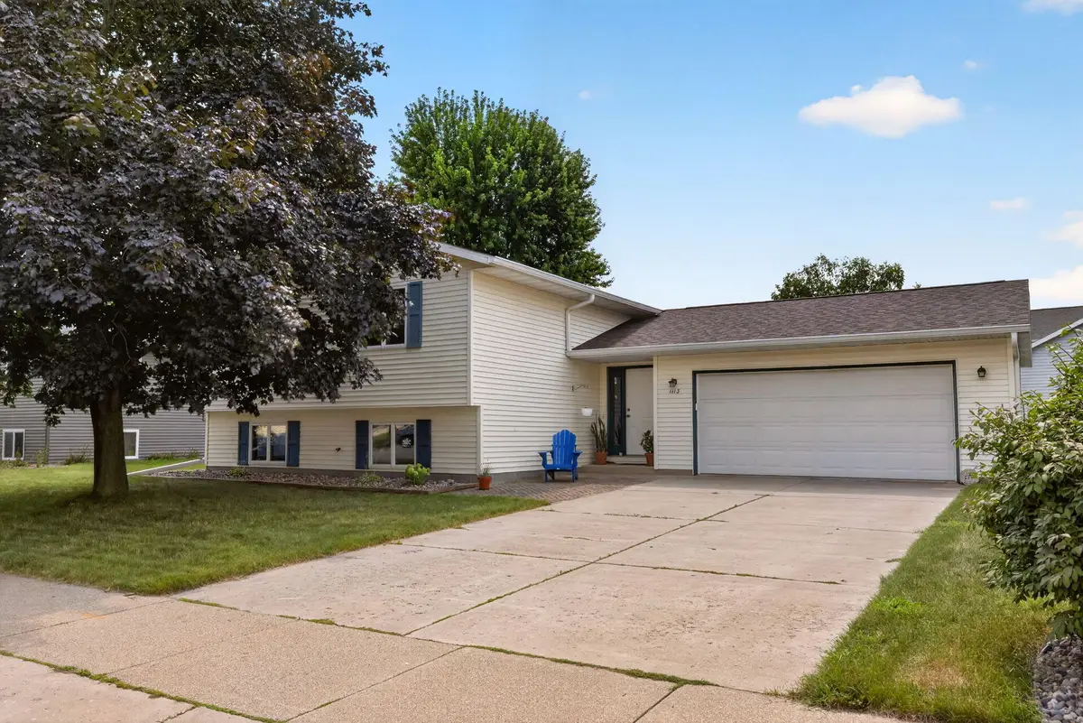 1113 10th Ave N, Onalaska, WI 54650 - #1