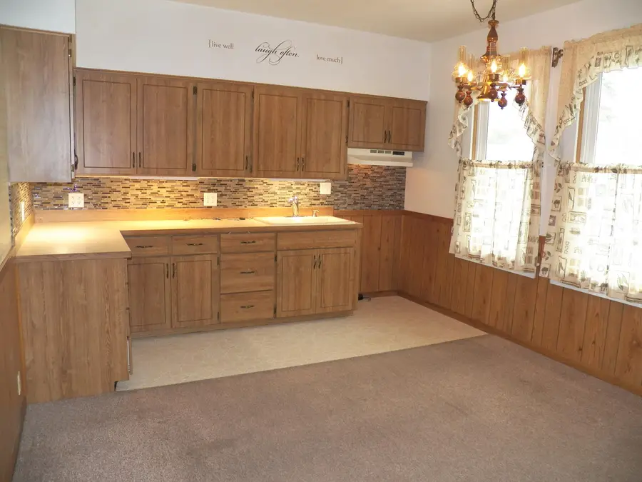 1015 S 18 St, Manitowoc, WI 54220 - #3