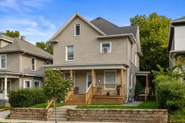 1012 Hamilton St, Racine, WI 53404
