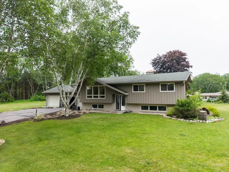 N6392 Sherry Ln, Sheboygan, WI 53083 - #3