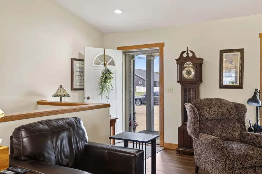 2018 Spakenburg Rd, Holmen, WI 54636 - #3