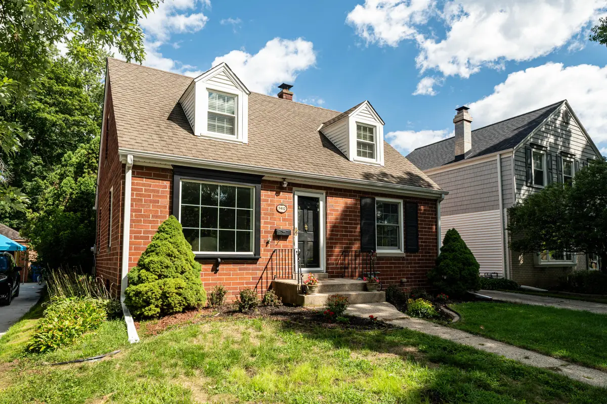 5412 N Bay Ridge Ave, Whitefish Bay, WI 53217 - #1