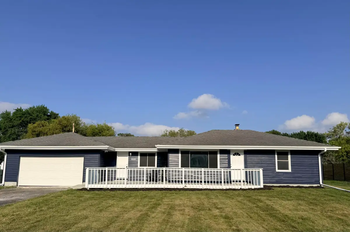 3230 S 112th St, West Allis, WI 53227 - #1