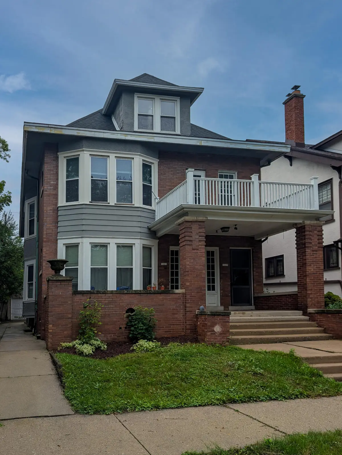 3223 N Marietta Ave, Milwaukee, WI 53211 - #1