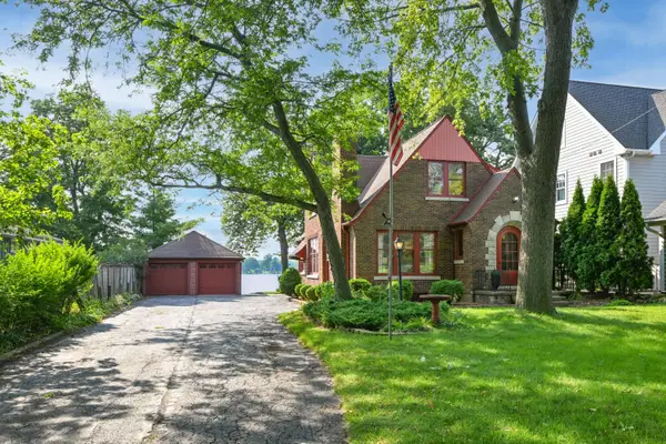 7110 S Loomis Rd, Norway, WI 53185