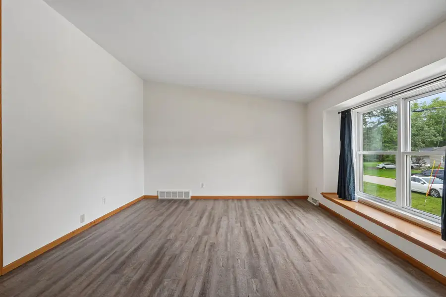 114 N East St, Whitewater, WI 53190 - #3