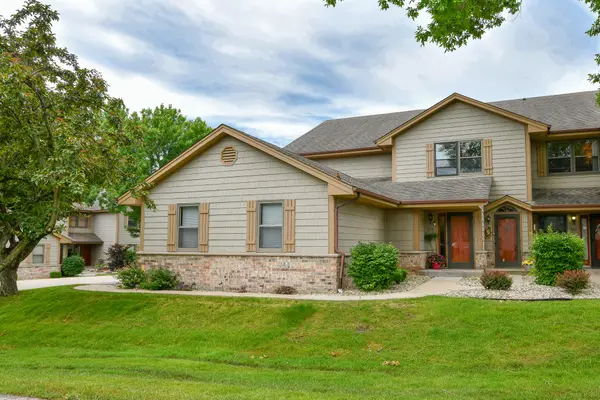 1316 32nd Ct, Kenosha, WI 53144
