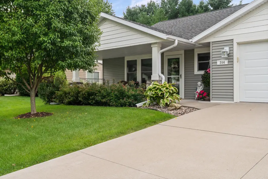264 Crestwood Ln, Onalaska, WI 54650 - #3