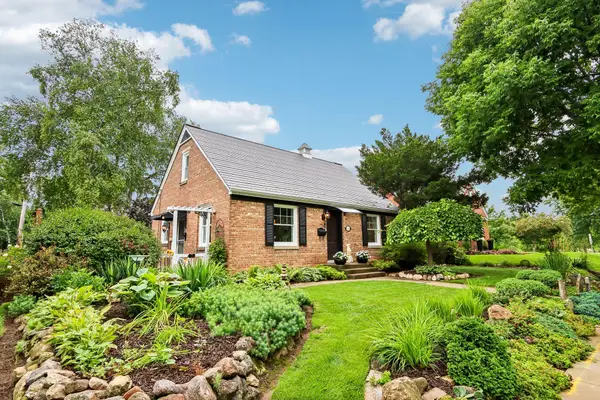 N81W6771 Fair St, Cedarburg, WI 53012
