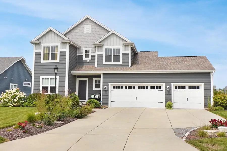 N61W13722 Weyer Farm Dr, Menomonee Falls, WI 53051 - #3