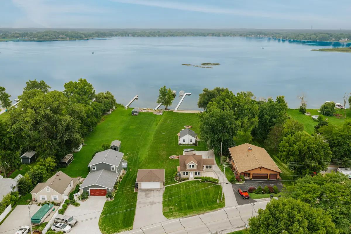 25805 W Loomis Rd, Wind Lake, WI 53185 - #1