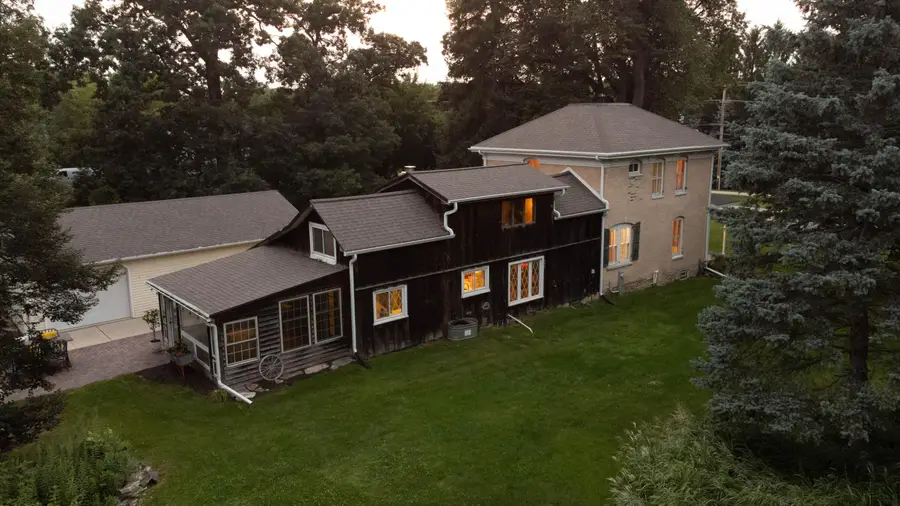 238 W Main St, Delafield, WI 53018 - #2
