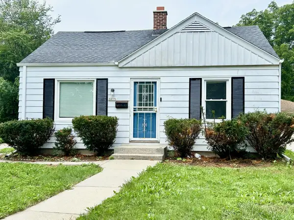 5037 N 74th St, Milwaukee, WI 53209