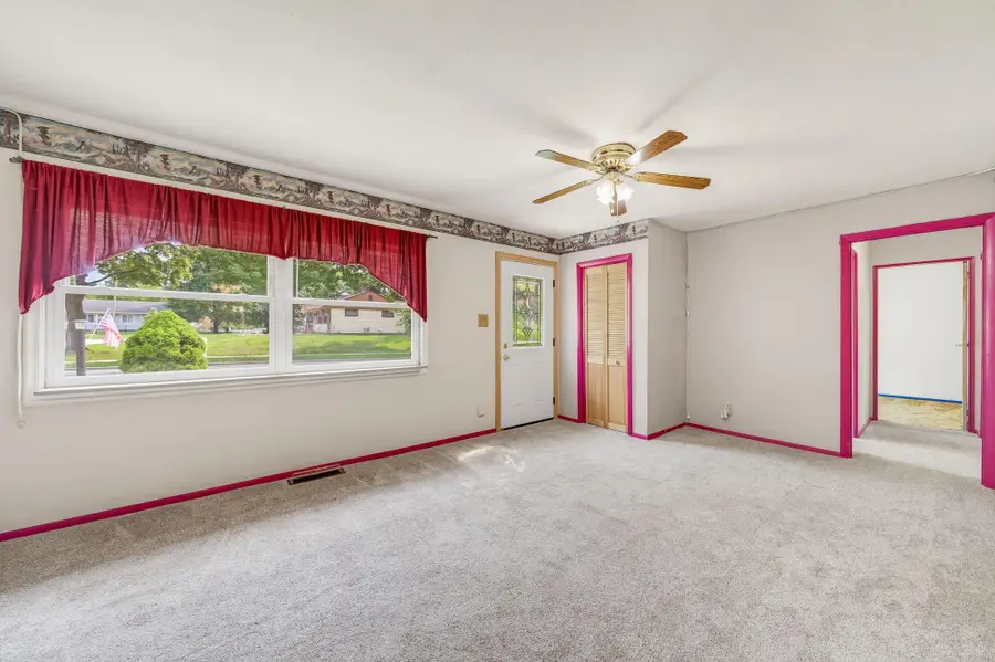 6512 W Euclid Ave, Milwaukee, WI 53219 - #2