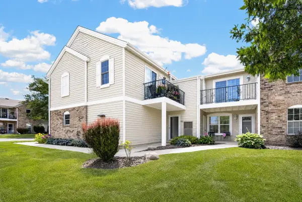 1236 N Sunnyslope Dr, Mount Pleasant, WI 53406
