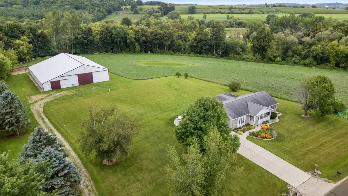 N6745 Mine Rd, Hubbard, WI 53035 - #1