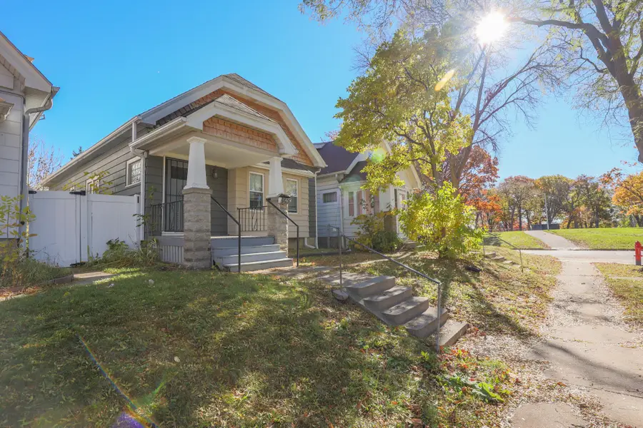 5506 N 34th St, Milwaukee, WI 53209 - #2