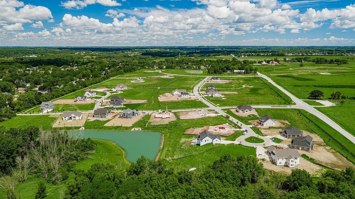 10176 N Tundra Ct, Mequon, WI 53097 - #1