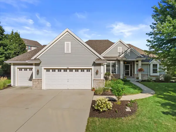 115 Howell Ave, Waukesha, WI 53188