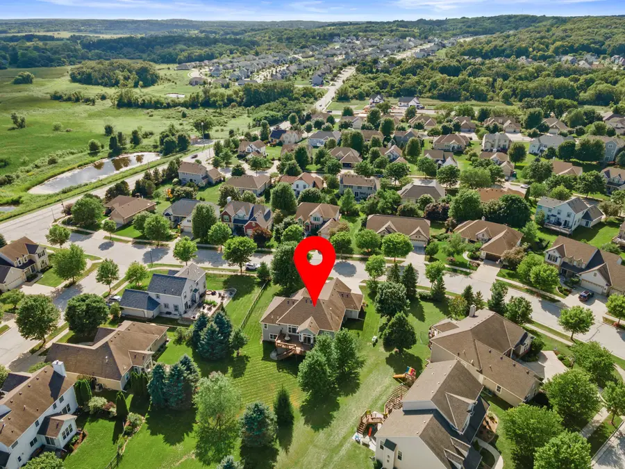 115 Howell Ave, Waukesha, WI 53188 - #2