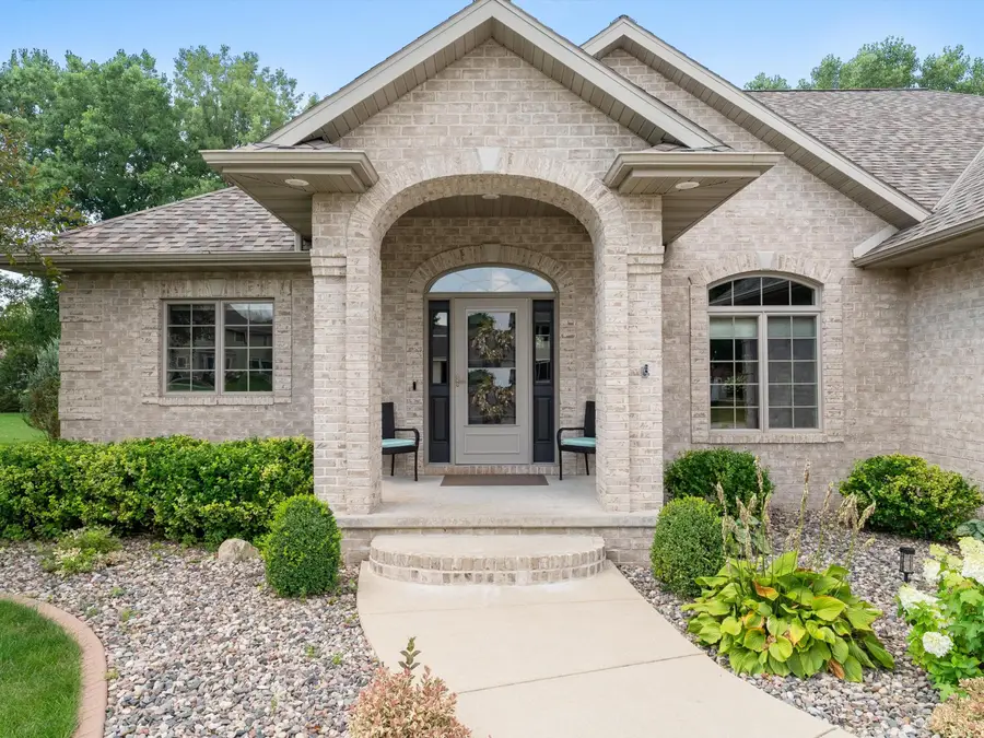 2012 E Higgins Hl, Ledgeview, WI 54115 - #2