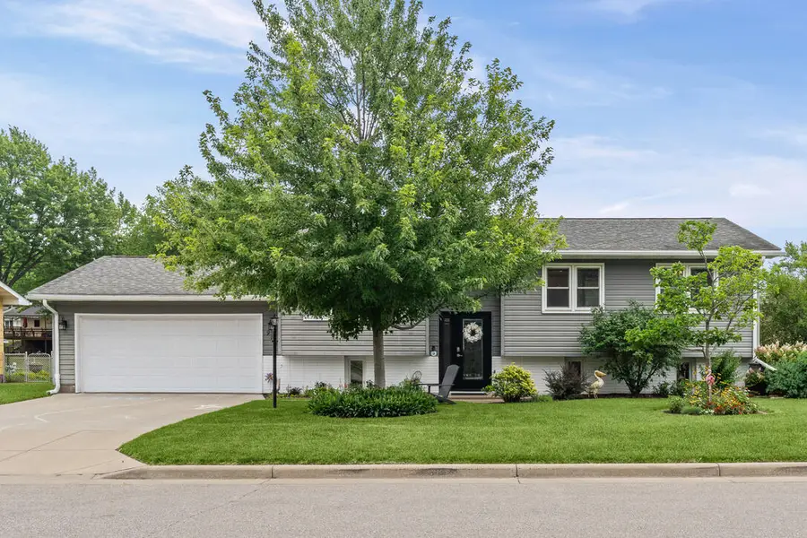 918 Park Ave, Onalaska, WI 54650 - #2