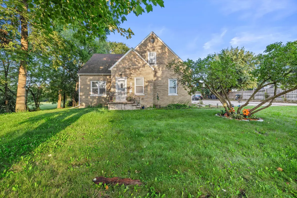 2032 30th Ave, Kenosha, WI 53144 - #1