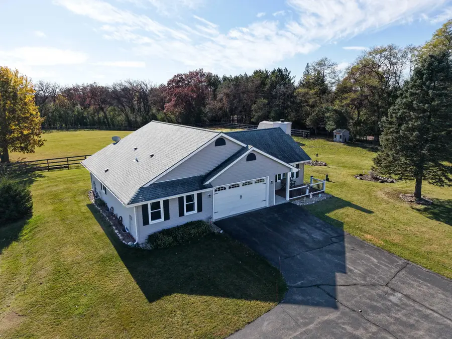 S102W32709 County Road Lo, Mukwonago, WI 53149 - #2