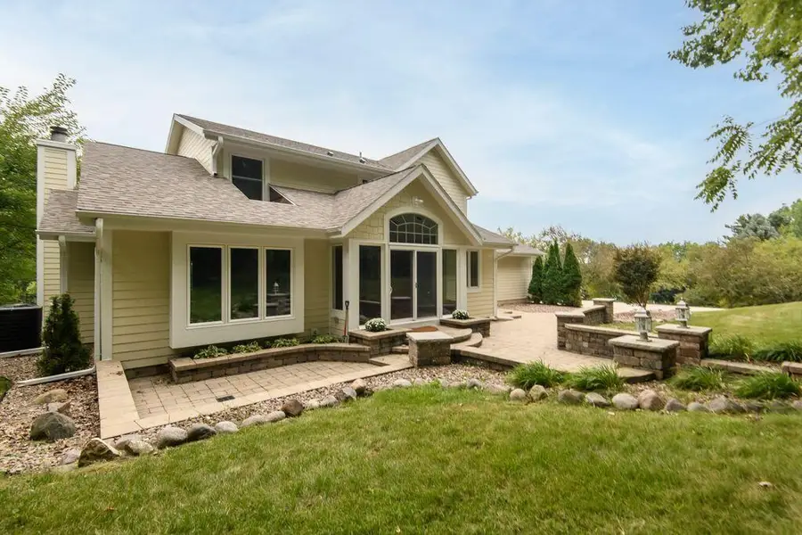 S26W31396 Cregennan Bae, Genesee, WI 53183 - #3