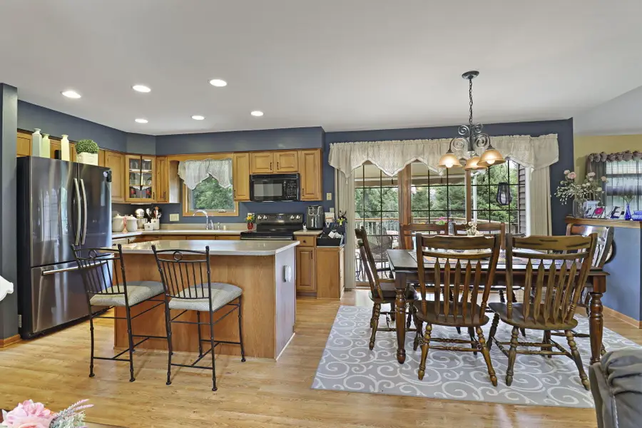1463 Creek Side Dr, Lyons, WI 53105 - #3