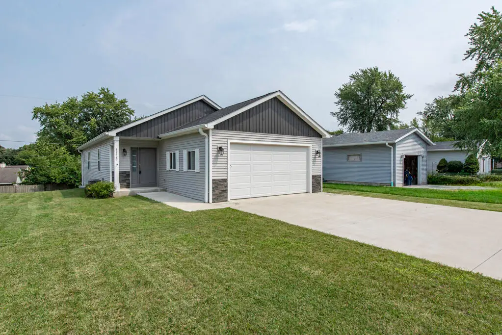 12123 222nd Ave, Salem Lakes, WI 53104 - #1