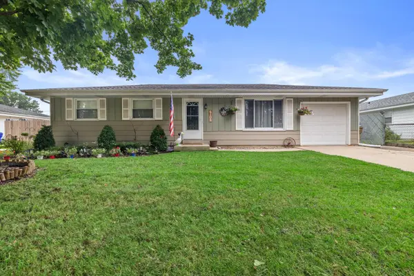 6108 57th Ave, Kenosha, WI 53142