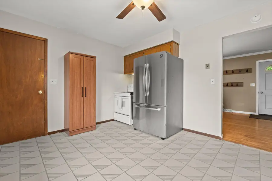 6108 57th Ave, Kenosha, WI 53142 - #3