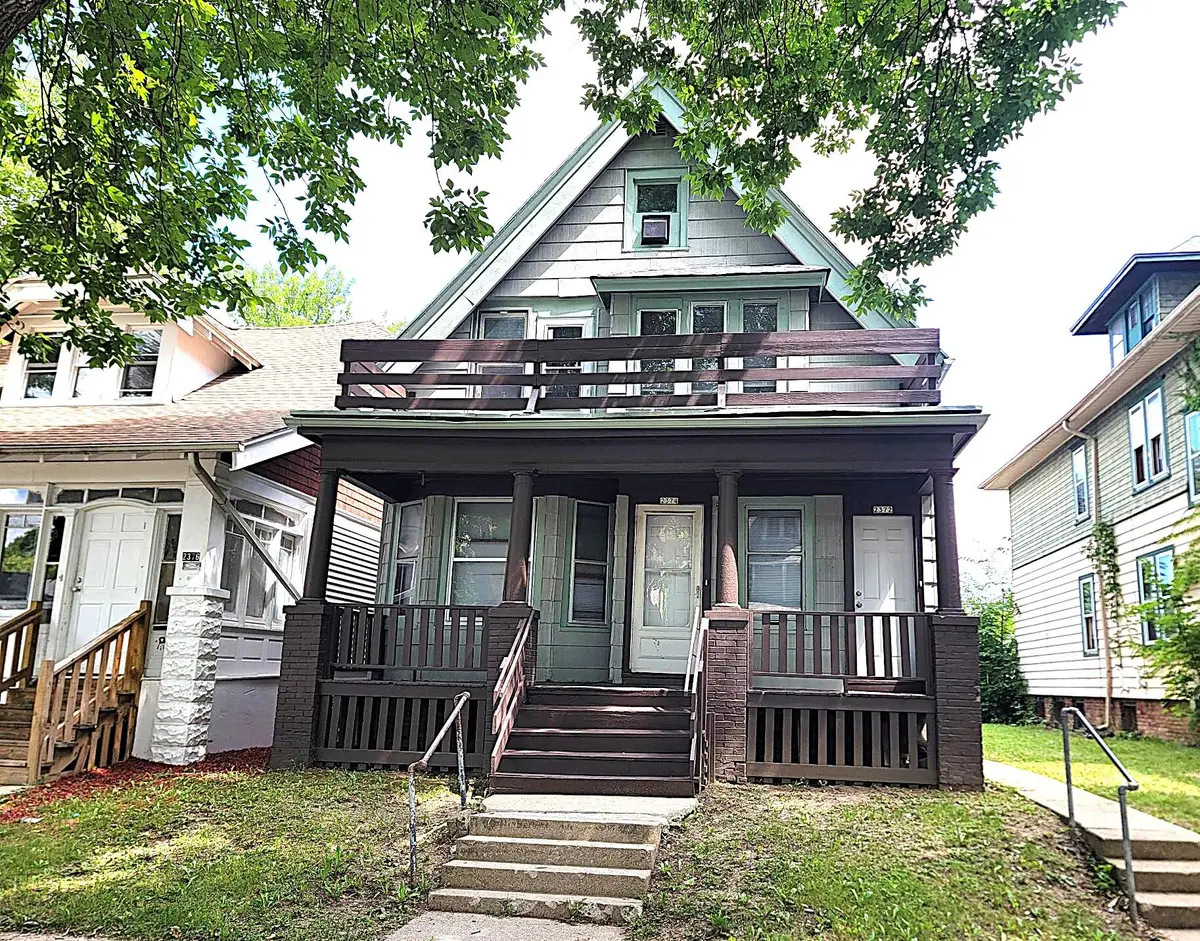 2372 N 44th St, Milwaukee, WI 53210 - #1