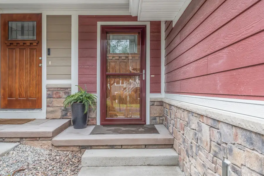 406 Coronado Cir, Onalaska, WI 54650 - #2