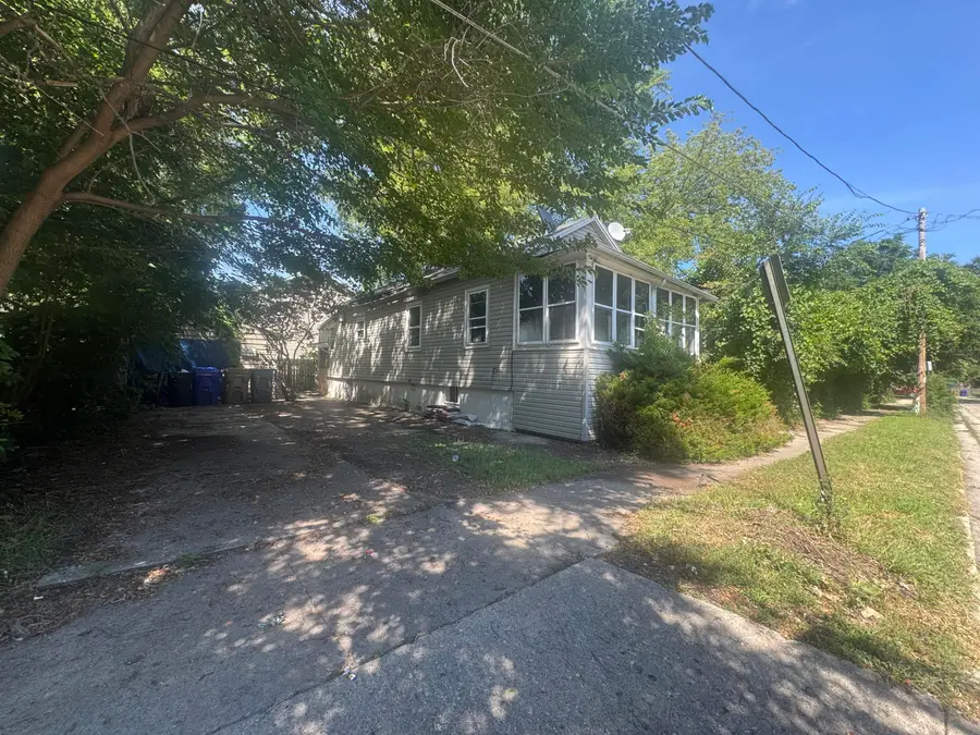 1822 58th St, Kenosha, WI 53140 - #2