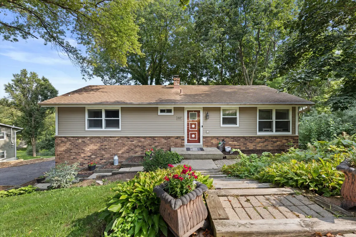 2117 Harris-highland Dr, Waukesha, WI 53188 - #1