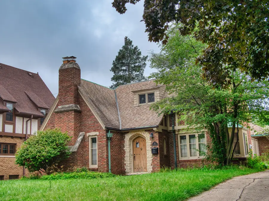 331 N 50th St, Milwaukee, WI 53208 - #3