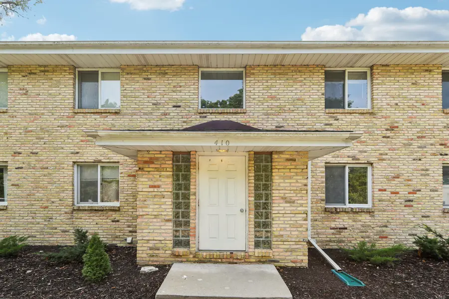410 Cheviot Chase, Waukesha, WI 53186 - #2