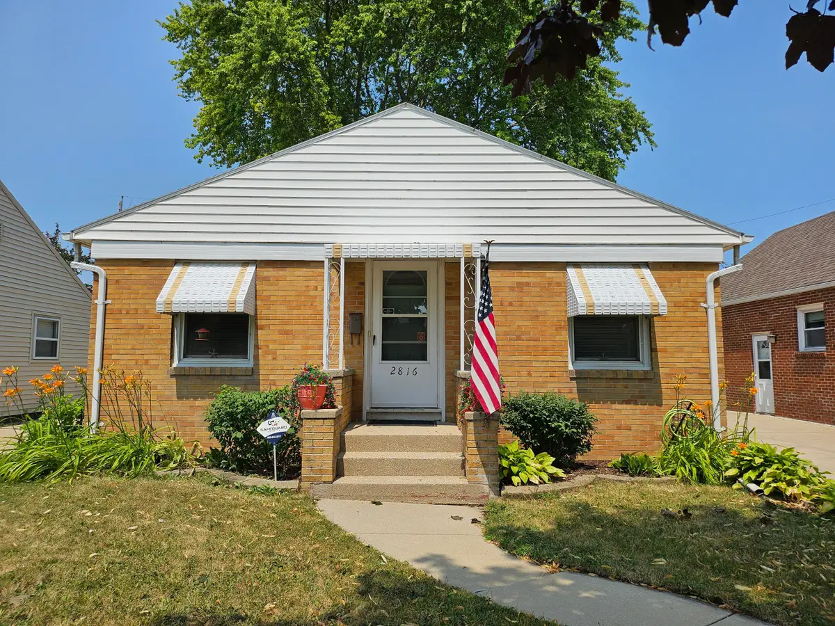 2816 Gillen St, Racine, WI 53403 - #1