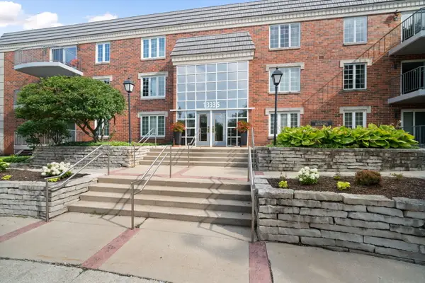 13335 Watertown Plank Rd, Elm Grove, WI 53122