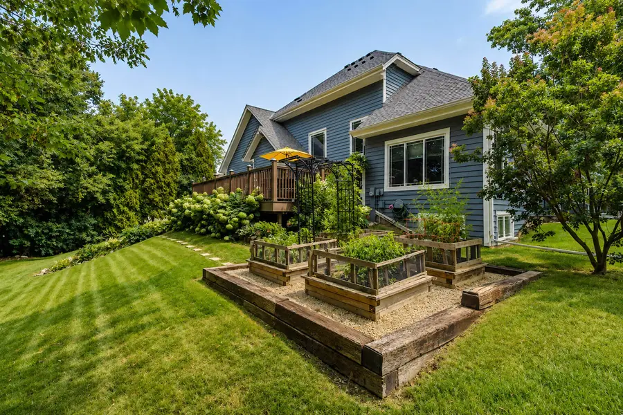 N49W15974 Caitlin Ct, Menomonee Falls, WI 53051 - #3