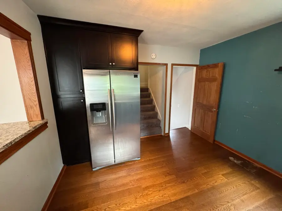 517 Hayes Ave, Racine, WI 53405 - #3