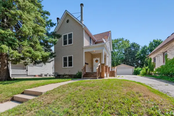 2210 S Winchester St, Milwaukee, WI 53207